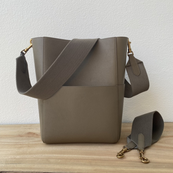 Ce**e sangle bucket