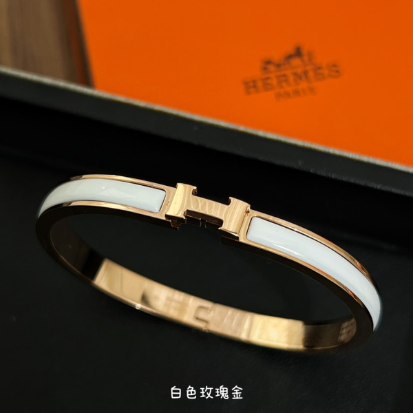 H**mes bracelet