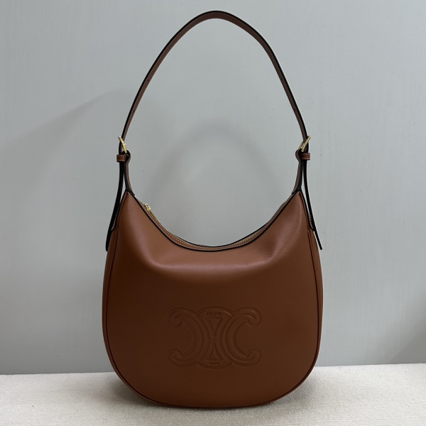 ce**e heloise cuir triomphe bag in S*pple calfskin