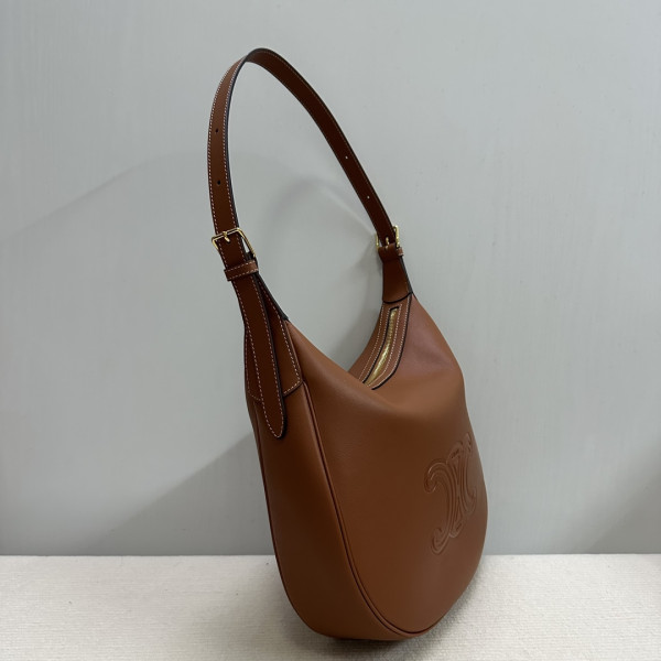 ce**e heloise cuir triomphe bag in S*pple calfskin