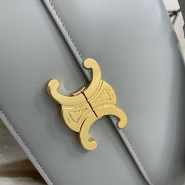 Ce**e teen triomphe bag