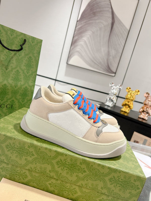 G*u*i sneaker