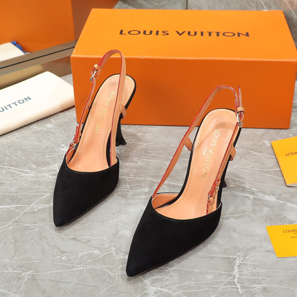 l**is V*t*n heels