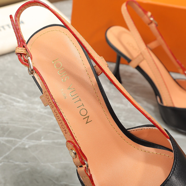 l**is V*t*n heels