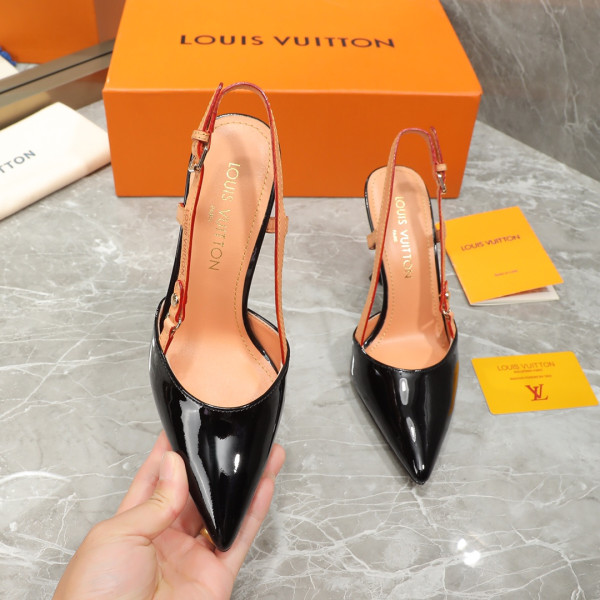 l**is V*t*n heels