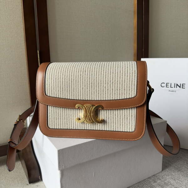 Ce**e teen triomphe bag