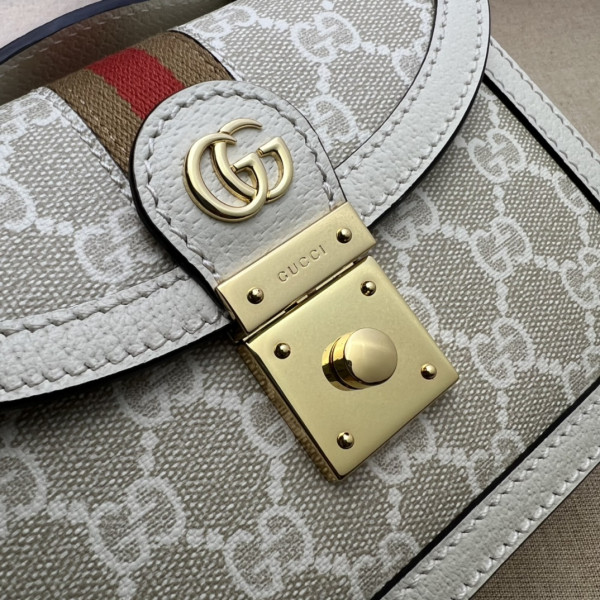 G*u*i gg matelassÉ small top handle bag