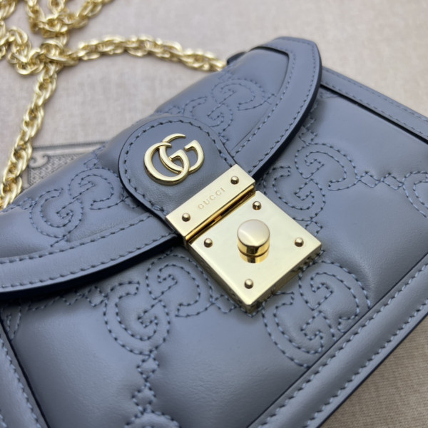 G*u*i gg matelassÉ small top handle bag