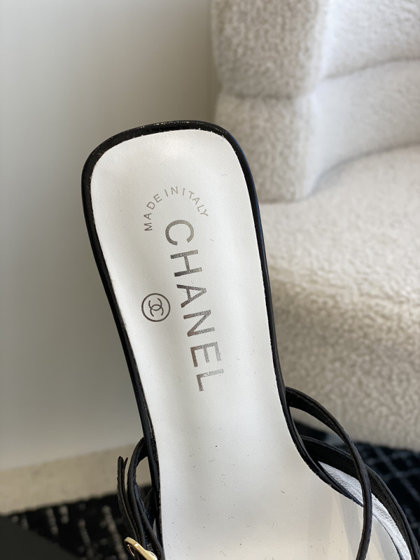 CL SANDALS
