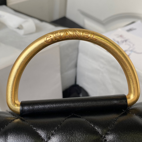 CL HANDLE BAG