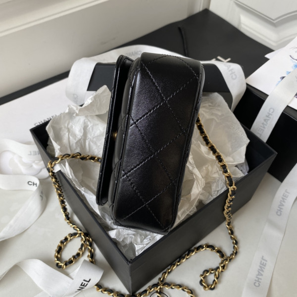 CL HANDLE BAG
