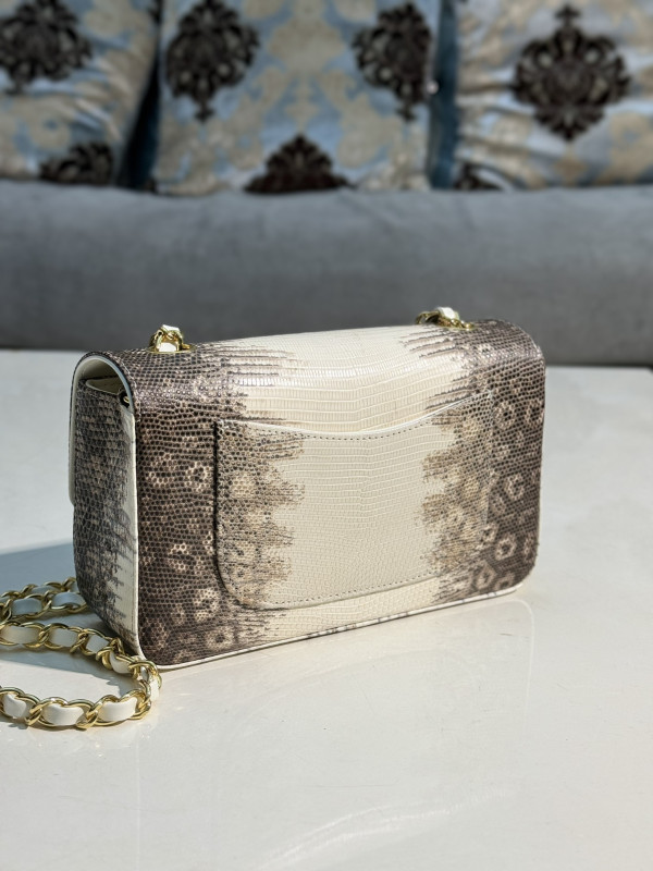 CL FLAP BAG 20CM