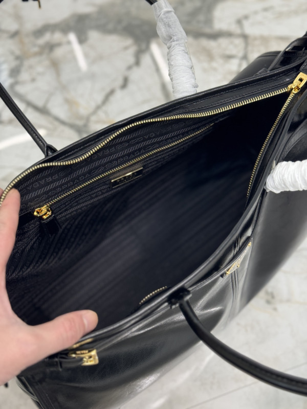 Pra*a 1ba439 soft lux bag-42x30x12cm