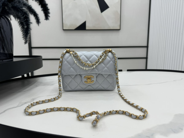 CL FLAP BAG-14.5x19.5x7.5cm