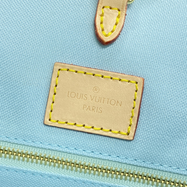 l**is V*t*n onthego mm-35*27*14cm