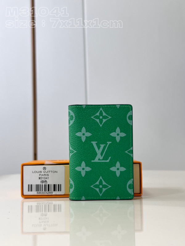l**is V*t*n pocket organizer-7.5*11.1*1 cm
