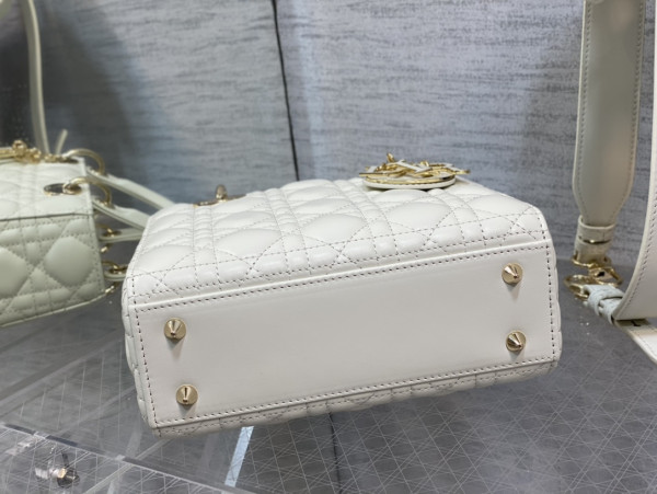 lady D*or - 20cm