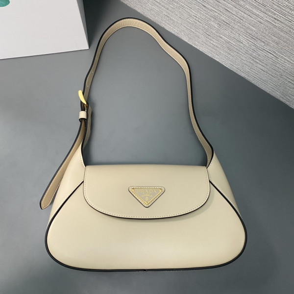Pra*a crossbody bag -24*15*5cm