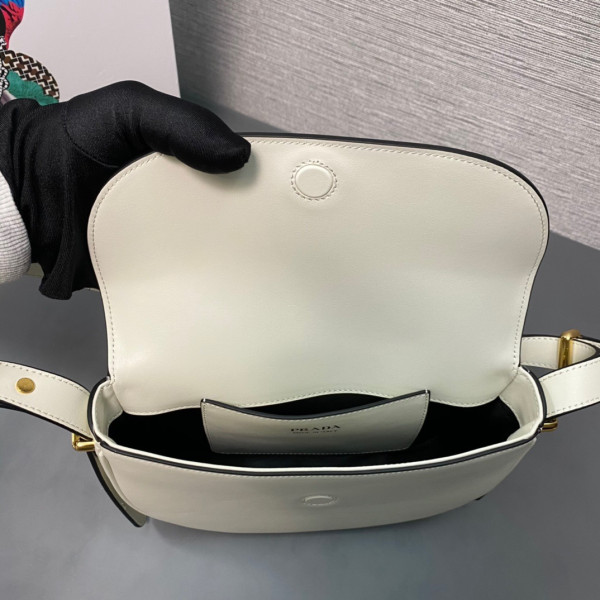 Pra*a moon handbags-22*17*5.5cm