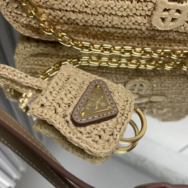 Pra*a hobo bag-23*17*6.5cm