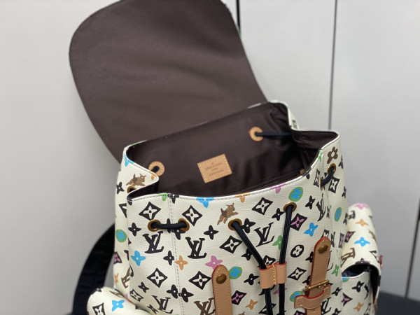 l**is V*t*n christopher backpack-41*48*13cm