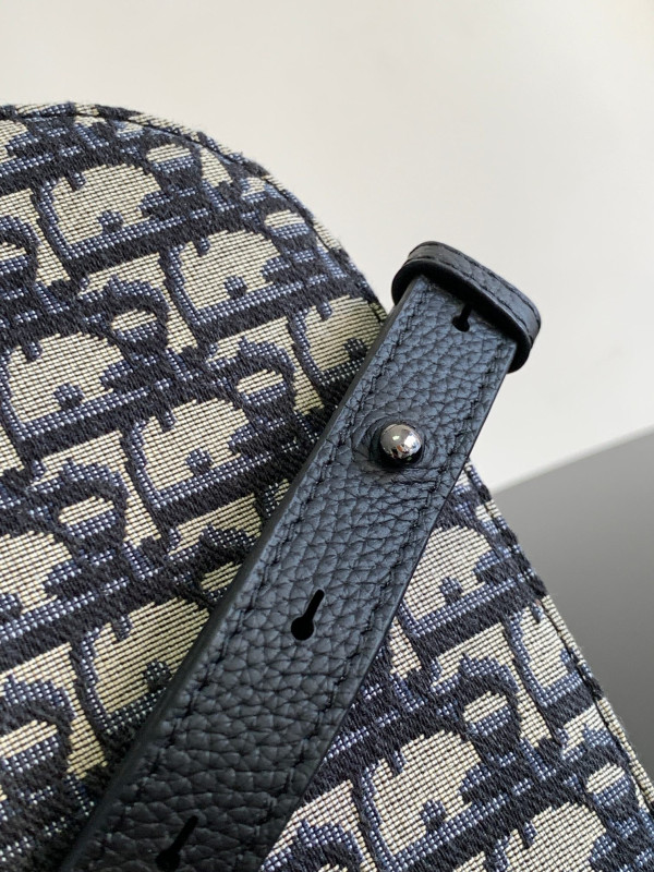 D*or saddle messenger bag-19.5*13*4.3 cm