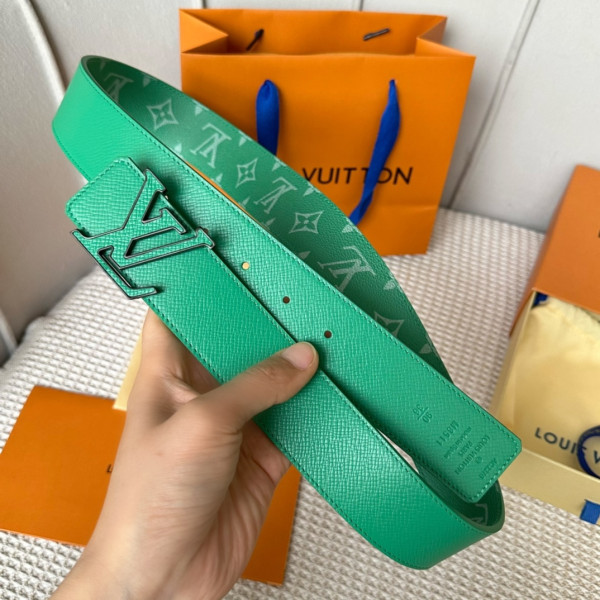 l**is V*t*n belt