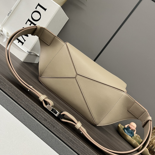 LOEWE Small Puzzle Bumbag-24*16*10.5cm