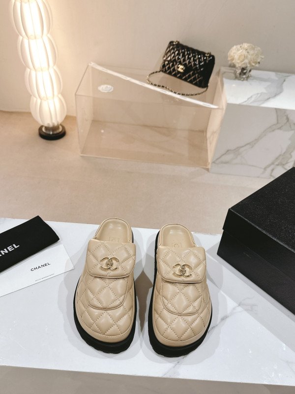 CL SANDAL mules