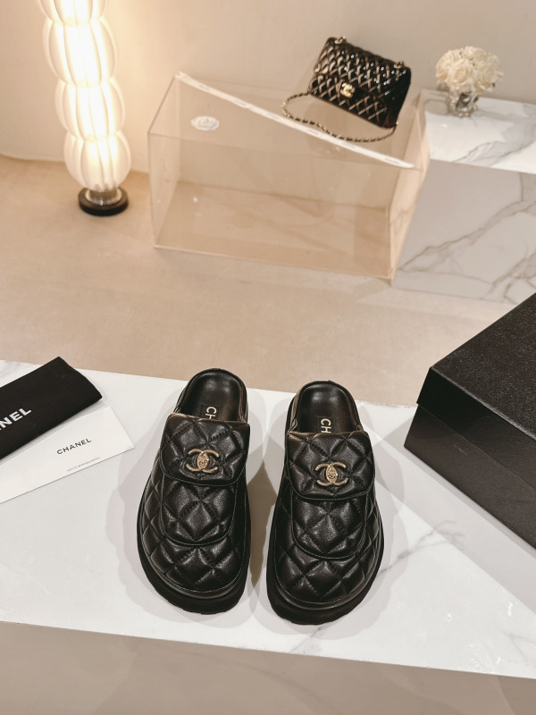 CL SANDAL mules