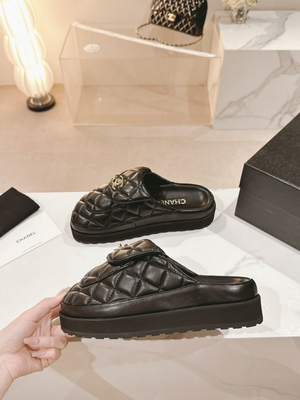 CL SANDAL mules