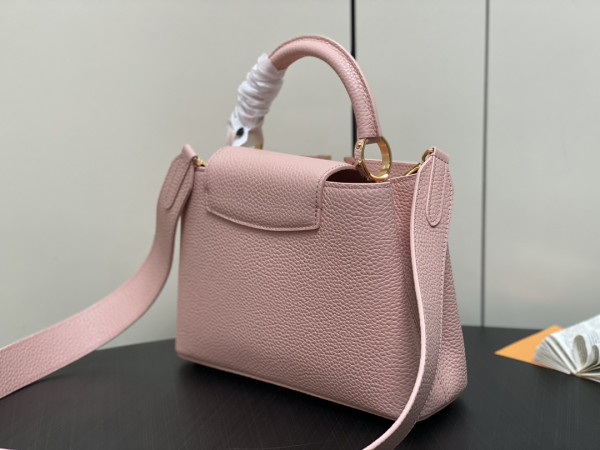 l**is V*t*n capucines bb-27*18*9cm