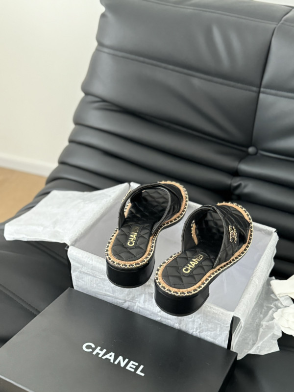 CL SANDALS