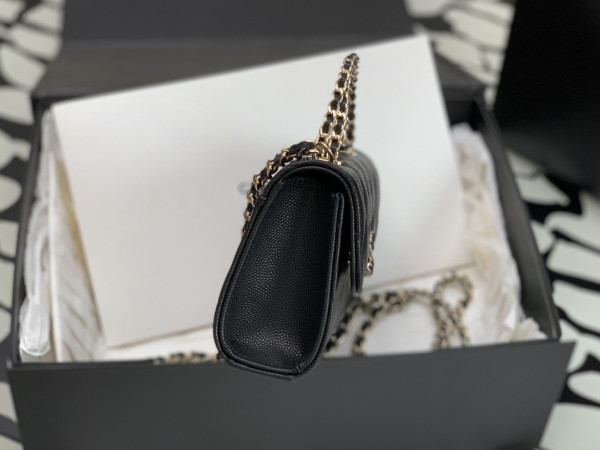 CL FLAP BAG WITH TOP HANDLE-18CM