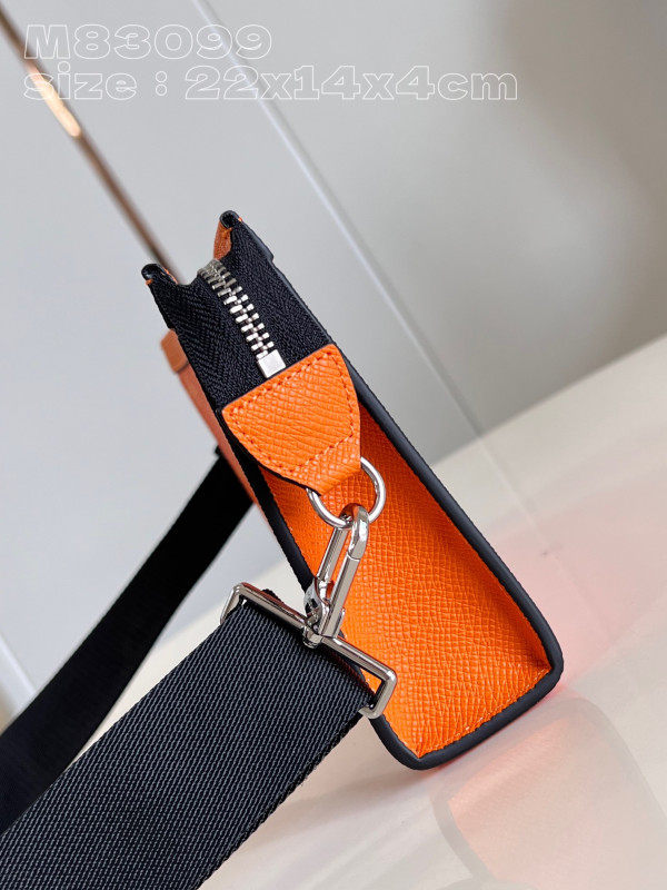 l**is V*t*n gaston wearable wallet -22*14.5*4.5cm