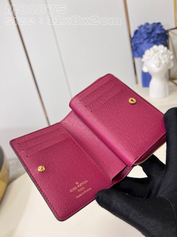 l**is V*t*n lou wallet-11.5*8.5*2.2cm
