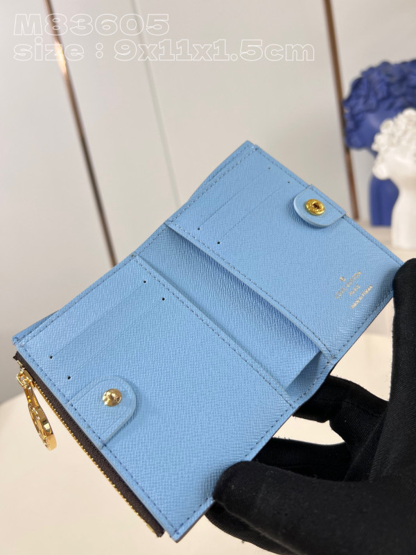 l**is V*t*n lisa wallet - 9*11.5*1.5cm