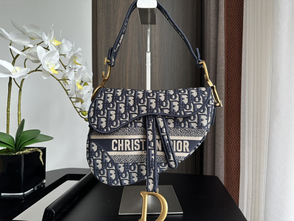 D*or saddle bag-25.5*20*6.5 cm