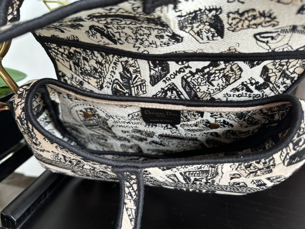 D*or saddle bag-25.5*20*6.5 cm