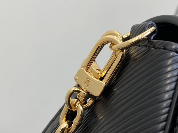 l**is V*t*n twist-19*10.5*6.5cm