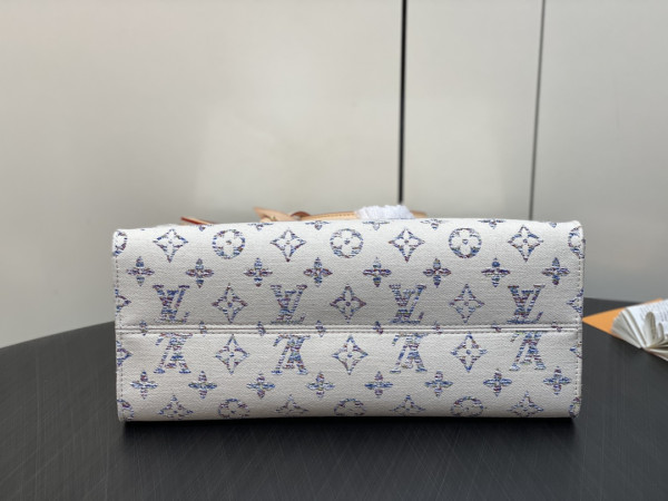 l**is V*t*n onthego mm-35*27*14cm