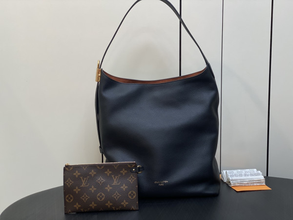 l**is V*t*n low key hobo jh-31*35*18cm