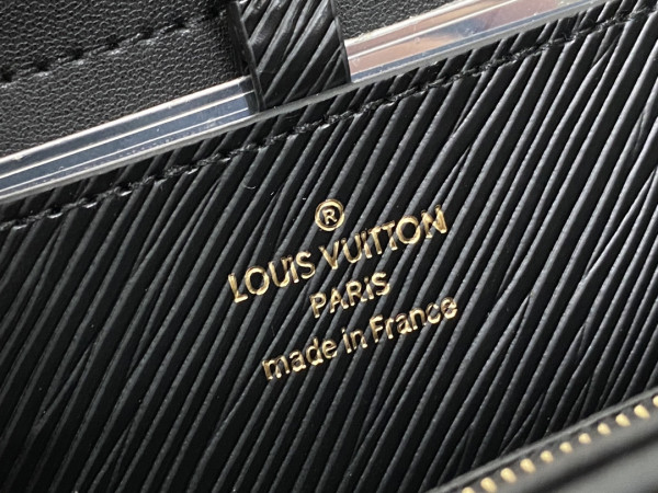 l**is V*t*n twist mm-23*17*9.5cm
