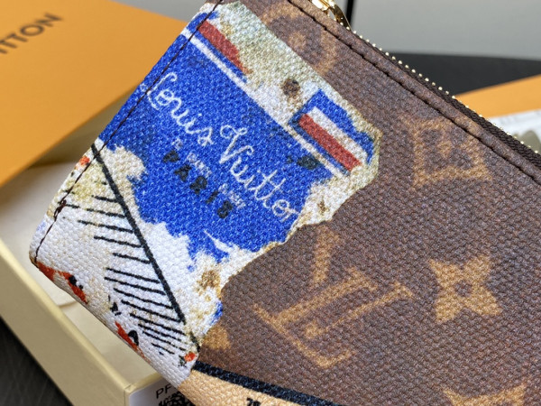 l**is V*t*n lisa wallet - 9*11.5*1.5cm