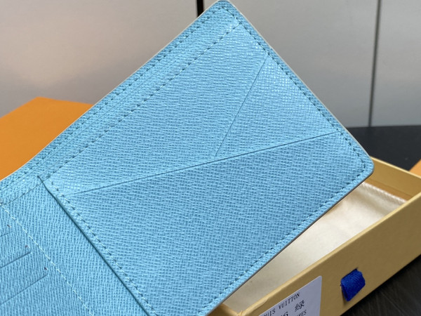 l**is V*t*n multiple wallet-11.5*9*1.5cm