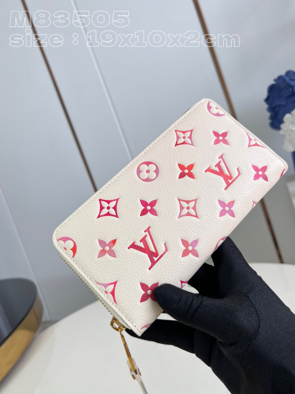 l**is V*t*n zippy wallet-10*20*2 cm