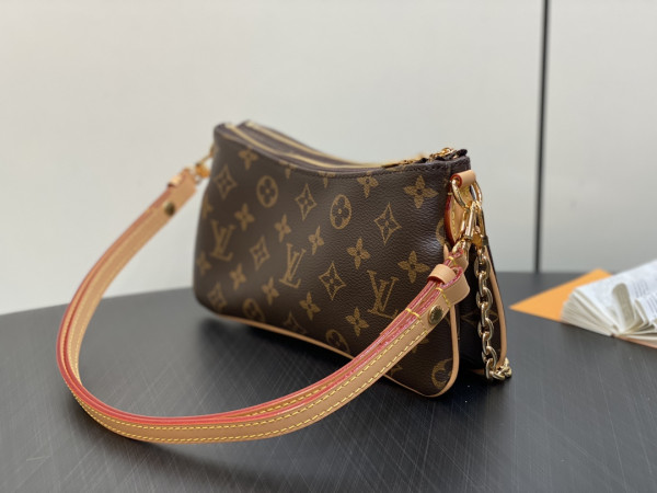 l**is V*t*n liv pochette double -9.6*5.3*2.6cm