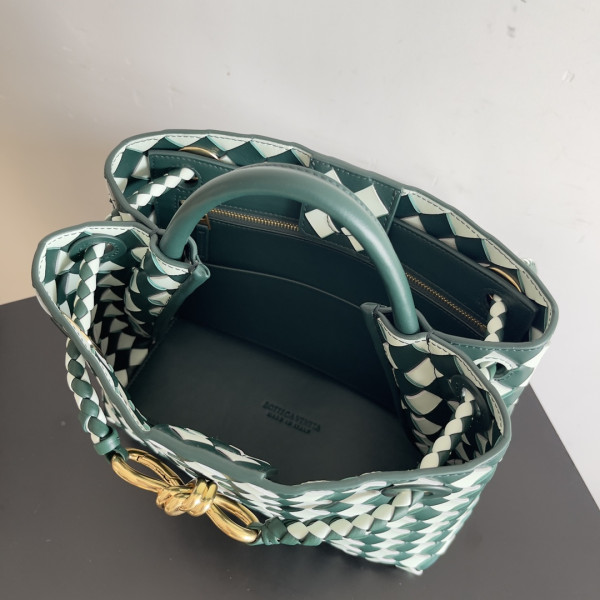 Bo*te*ga ve*ne*ta small andiamo-25*22*10.5cm