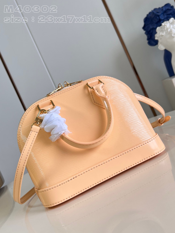 l**is V*t*n alma bb-23.5*17.5*11.5cm