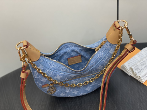 l**is V*t*n loop-23*13*6cm